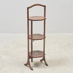 692330 Cake stand